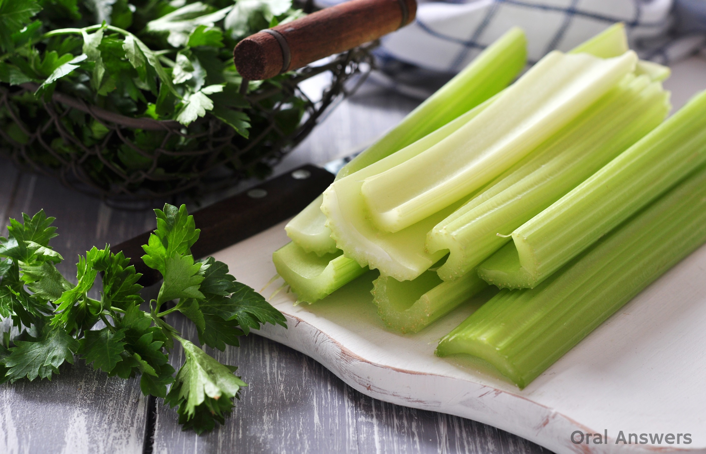 Can Fibrous Foods Like Celery And Apples Clean Your Teeth Oral Answers